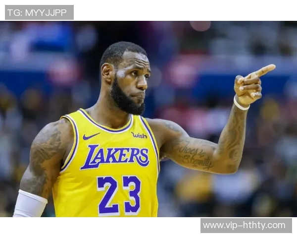 湖人媒体日回顾詹姆斯谈退役东契奇分享融入感受艾顿面对巨大压力 湖人媒体日回顾詹姆斯谈退役东契奇分享融入感受艾顿面对巨大压力