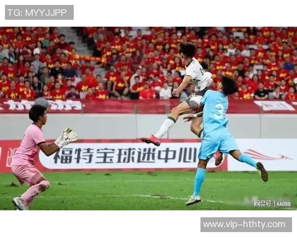 菲律宾归化前锋狂轰东帝汶大四喜14场比赛斩获12球展现锋芒 菲律宾归化前锋狂轰东帝汶大四喜14场比赛斩获12球展现锋芒