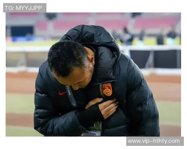 国足U16对朝鲜比赛中体能透支明显边路传球手短缺成制约因素 国足U16对朝鲜比赛中体能透支明显边路传球手短缺成制约因素