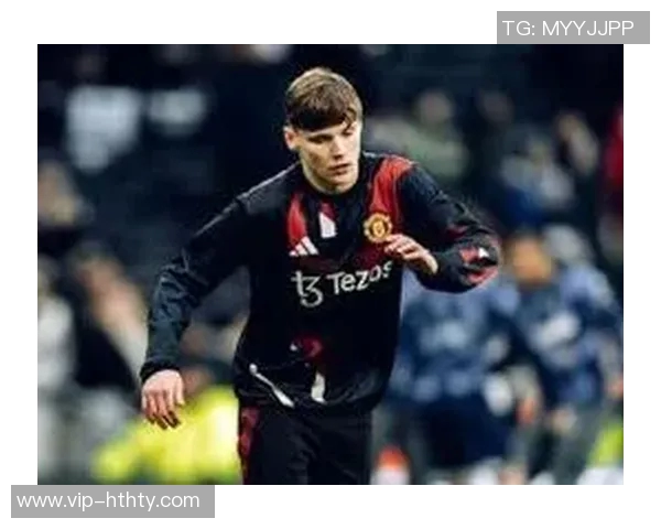 弗莱彻之子杰克在曼联U21比赛中被红牌罚下将面临两场停赛处罚 弗莱彻之子杰克在曼联U21比赛中被红牌罚下将面临两场停赛处罚