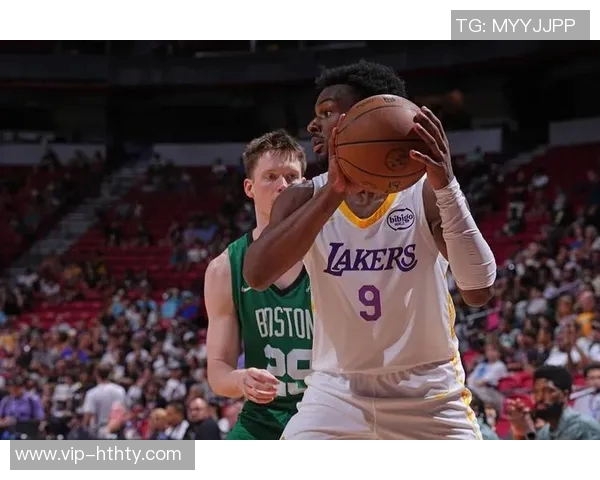 媒体人分析布朗尼身体素质与投射信心适合挑战CBA赛场 媒体人分析布朗尼身体素质与投射信心适合挑战CBA赛场