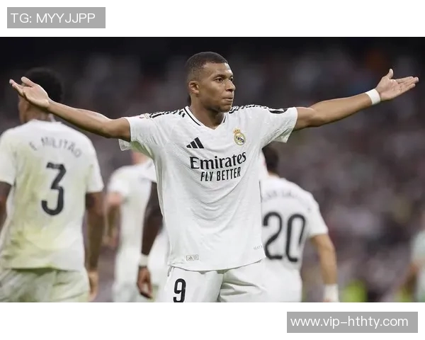 姆巴佩荣获24-25赛季欧洲金靴皇马全队盛装出席庆祝仪式 姆巴佩荣获24-25赛季欧洲金靴皇马全队盛装出席庆祝仪式