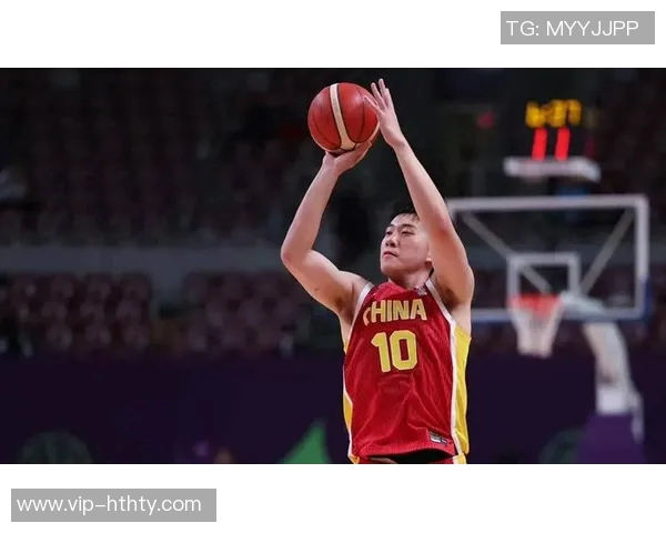 新赛季NCAA备战热潮王俊杰在旧金山大学球馆全力训练展现拼搏精神 新赛季NCAA备战热潮王俊杰在旧金山大学球馆全力训练展现拼搏精神