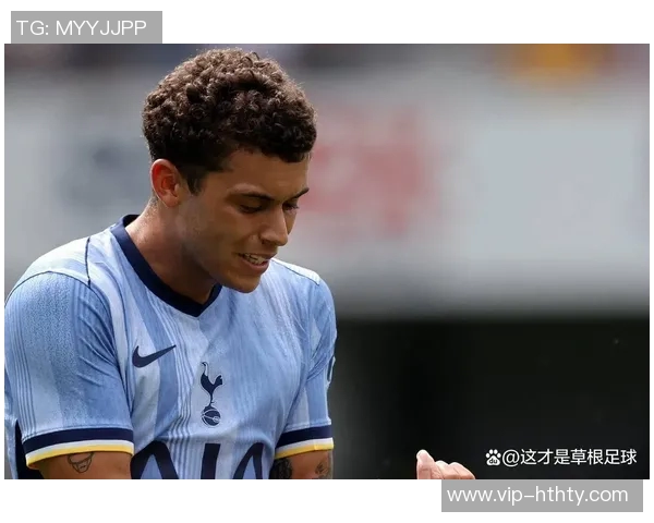 凯尔登约翰逊表现惊艳12投9中三分球命中率高效砍下25分7篮板